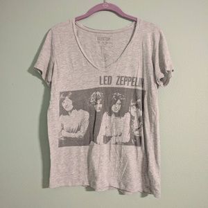 Led Zeppelin tee so very soft